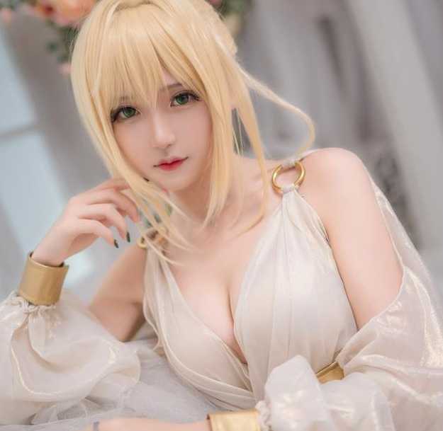 【奇怪/极品COS】斗鱼二次元现任一姐：腐团儿顶级COS福利大合集！【超级精美/1.1G】 - 造梦少女游戏网-造梦少女游戏造梦少女游戏网